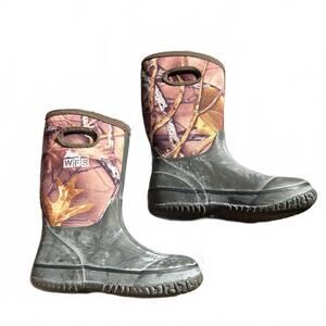 WFS Burly Camo Insulated Neoprene & Rubber Boots | Kids Size 4